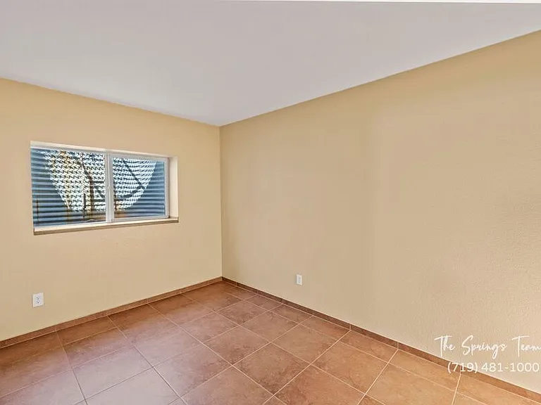 5232 Solar Ridge Dr — Photo 18