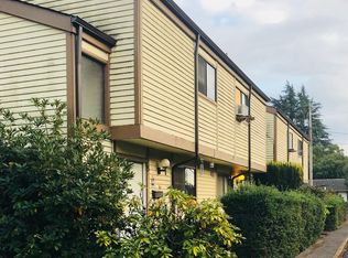 925 Coburg Rd APT 3, Eugene, OR 97401