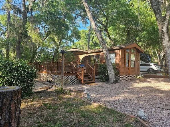 14370 NE 251st Cir, Fort Mc Coy, FL 32134
