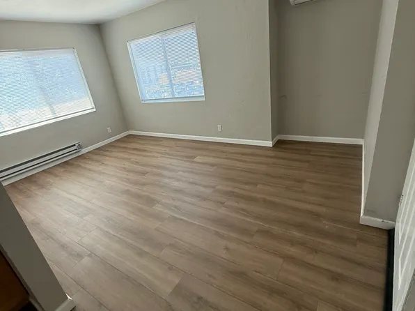 530 N San Joaquin St #10, Stockton, CA 95202
