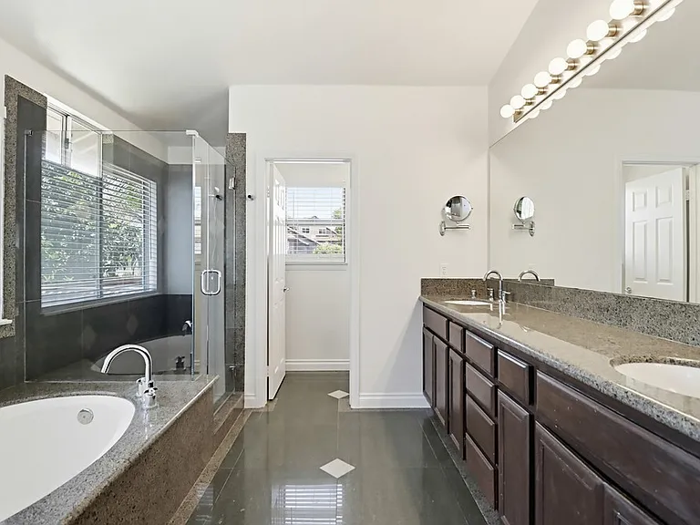1100 Corrales Ln — Photo 66