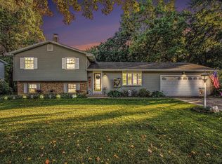 16672 Valley Forge Ln, Granger, IN