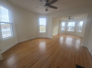 4954 W Irving Park Rd #3, Chicago, IL 60641