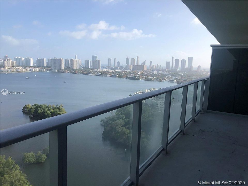 1st image of 16385 Biscayne Blvd Unit 2606