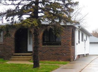 368 Cherokee Dr, Cheektowaga, NY 14225
