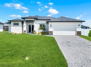3923 NW 38th St, Cape Coral, FL 33993