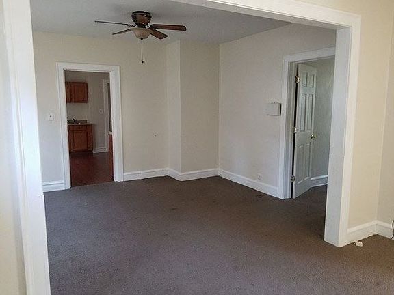 4th image of 828 S Martin Luther King Jr Ave