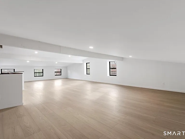 46 Trumbull St #3 — Photo 18