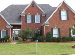 1270 Treaty Rd, Collierville, TN 38017