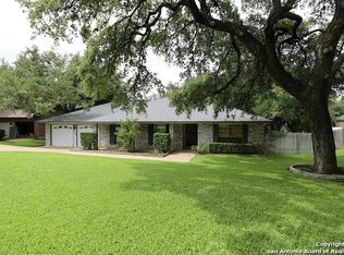 13706 Yellow Oak Cir, San Antonio, TX 78232