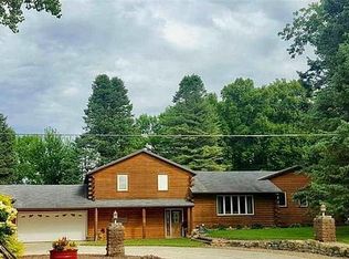2522 S Shore Dr, Clear Lake, IA 50428
