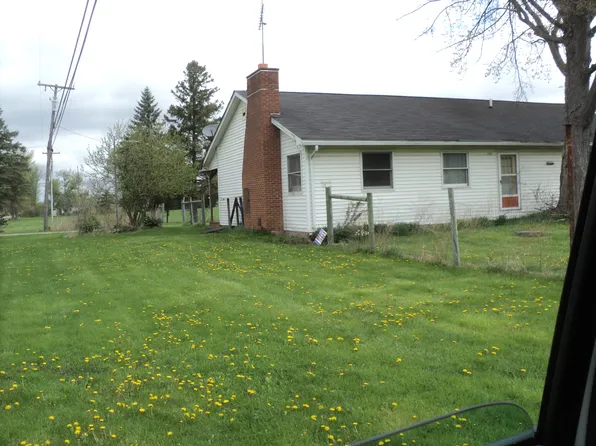 79170 Capac Rd, Armada, MI 48005