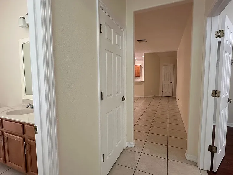 1653 Cherry Ridge Dr — Photo 13