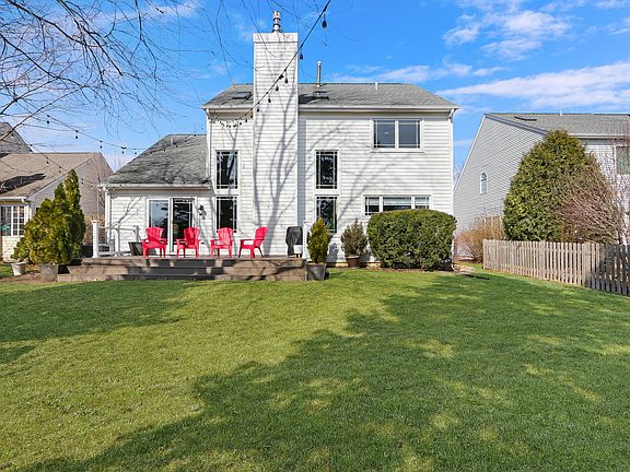 2nd image of 1025 Popes Creek Cir