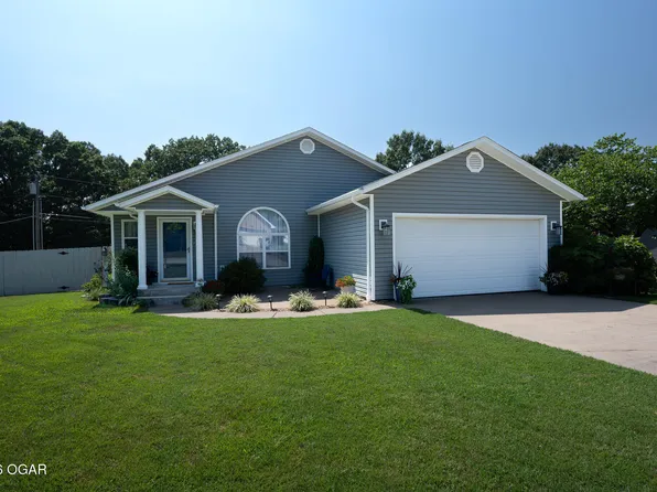 806 Oak Hill Dr, Mount Vernon, MO 65712