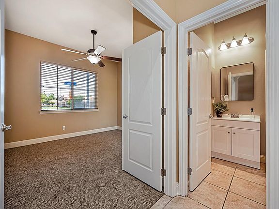 4th image of 1340 El Camino Verde Dr