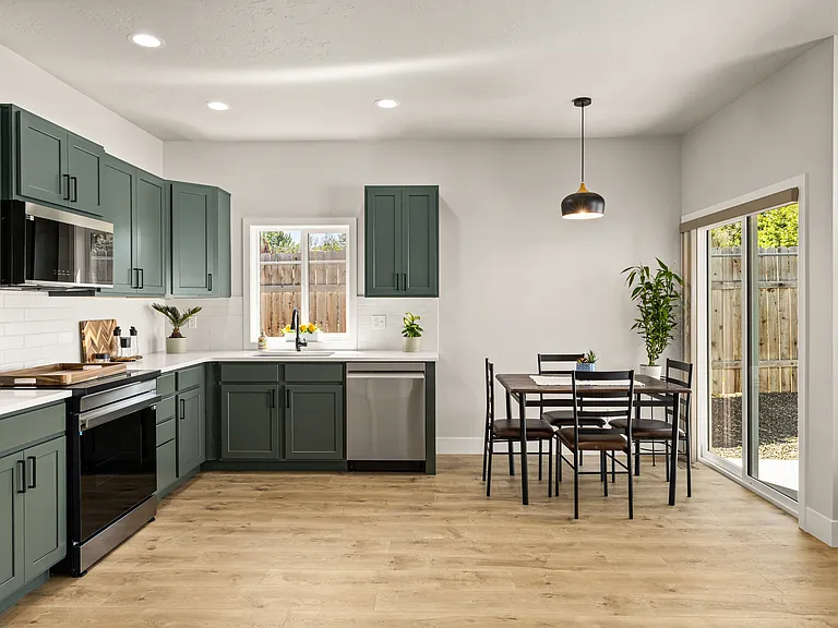 10494 W Shields Ave — Photo 28