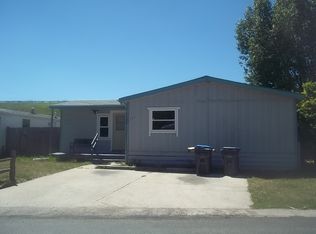 719 Broken Wheel Ct, Cheyenne, WY 82007