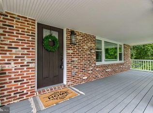 182 Hunting Hills Ln, Media, PA 19063