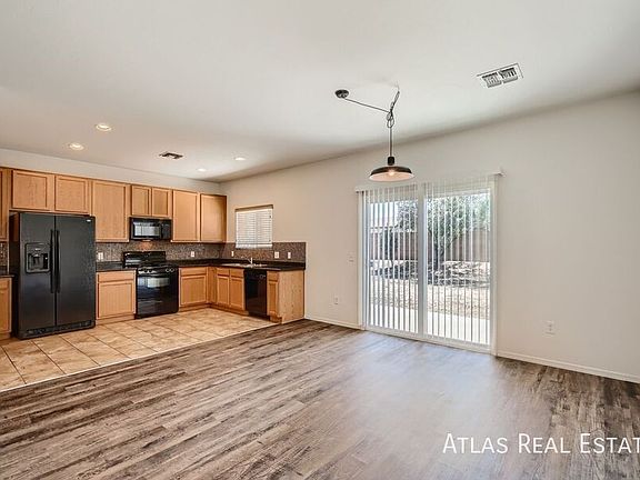 4th image of 8437 W Green Kingfisher Ln