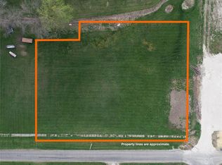 415 N 5th St, La Belle, MO 63447