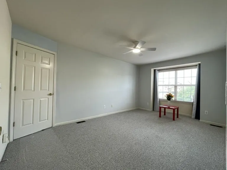 2806 Barclay Way — Photo 10