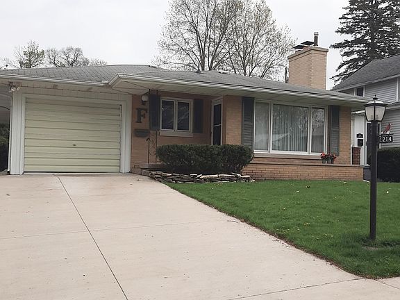 2nd image of 1214 Illinois Ave