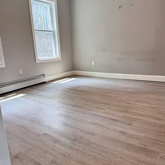 286 Kimball St #2 — Photo 8