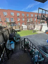 Rented by Realty One Group Dynasty