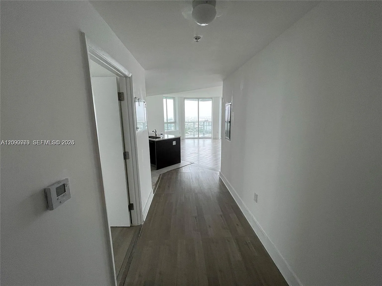 Quantum On The Bay Condo — Photo 2
