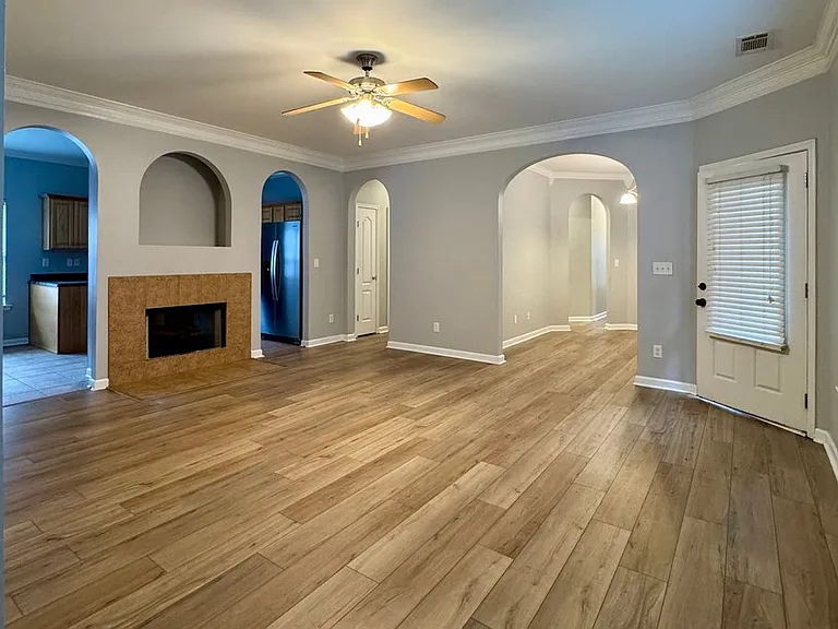 2722 Oxmoor Way — Photo 5