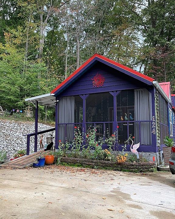 comfortable tiny house