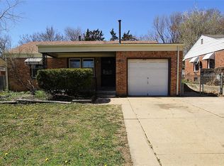 2359 S Pershing St, Wichita, KS 67218