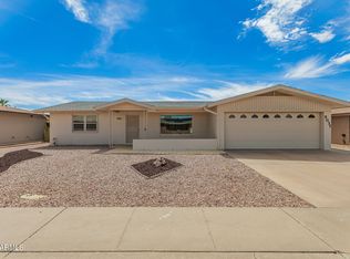 5037 E ESCONDIDO Avenue, Mesa, AZ 85206