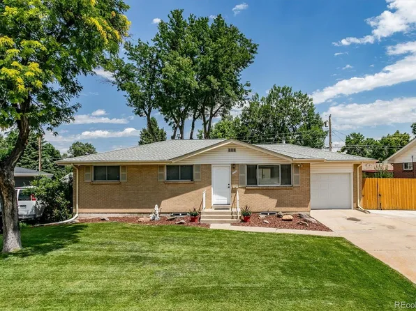1590 S Allison Street, Lakewood, CO 80232