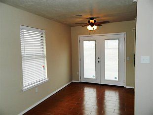 3rd image of 6055 SW Atterbury Dr