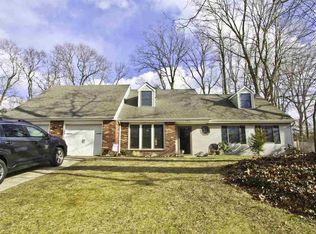 107 Holly Dr, Rio Grande, NJ 08242