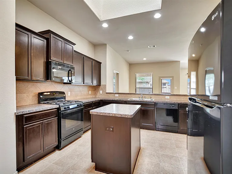 11413 W Woodmark — Photo 11