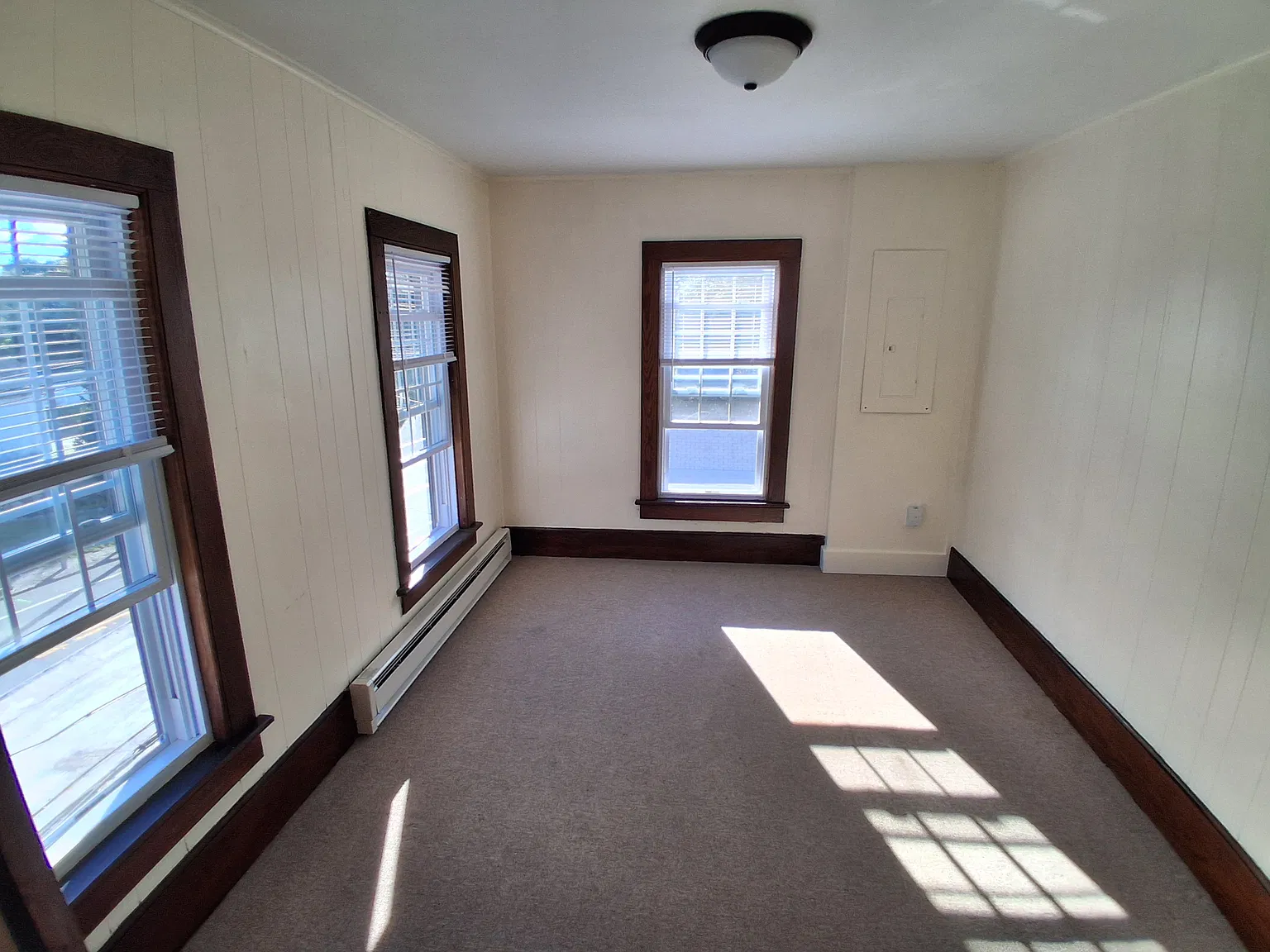 2 bed, $2,200 — Photo 1