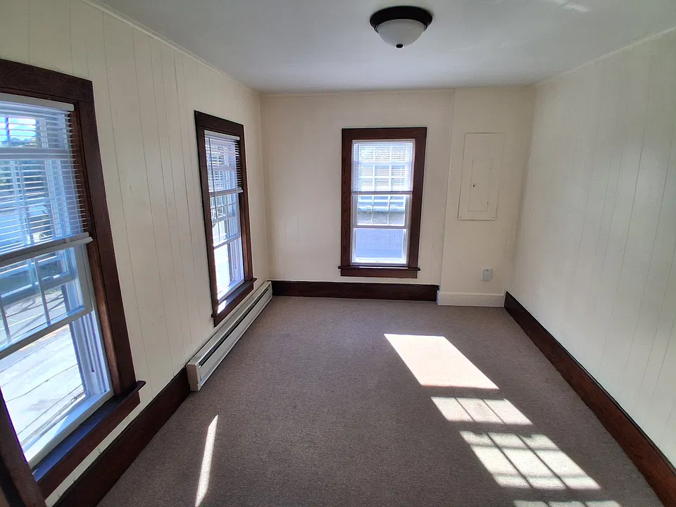 118 Main St #5