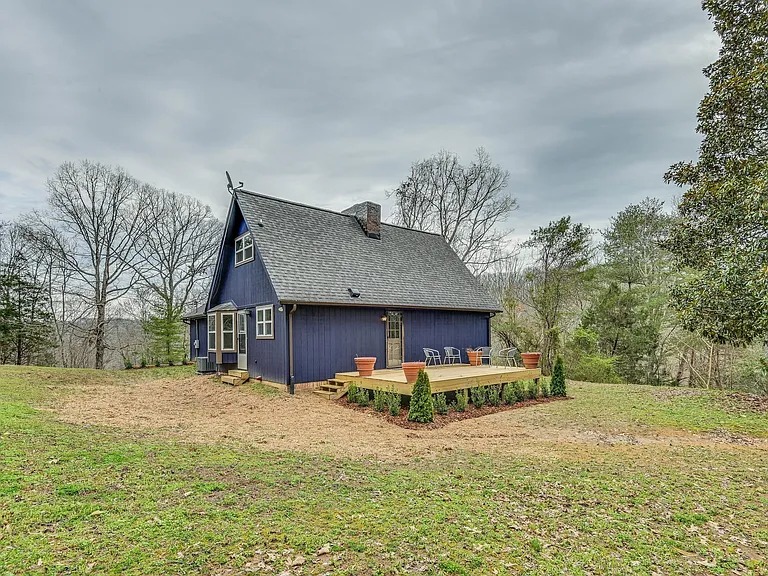 1408 Cedar Hill Rd — Photo 32