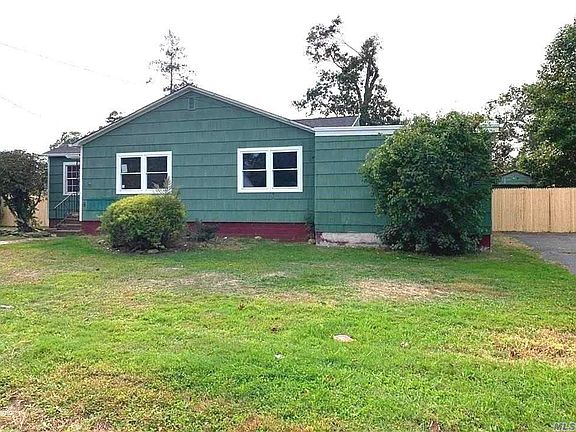 3rd image of 54 Robinson Dr