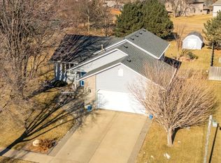 4404 E 37th St, Sioux Falls, SD 57103