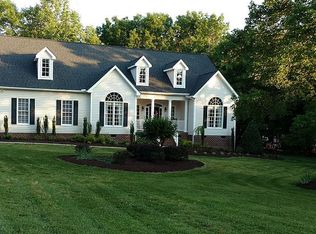 295 Longwood Dr, Youngsville, NC 27596
