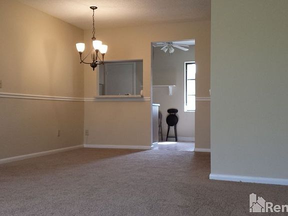 2nd image of 600 Domenico Cir Unit F8