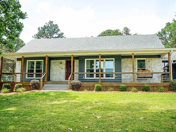 2nd image of 3943 Valley Bend Dr