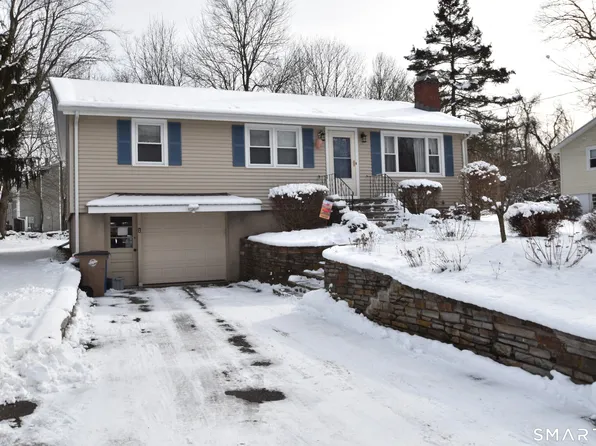 61 Sunnyview Drive, Vernon, CT 06066