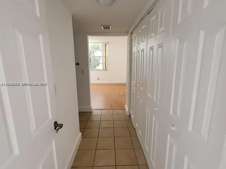 9440 Live Oak Pl #201 — Photo 6