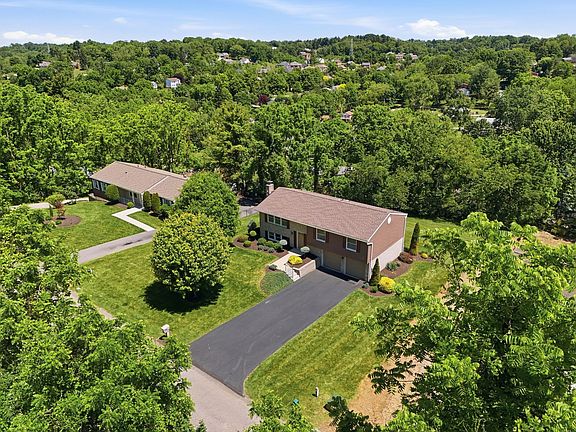 5th image of 257 Lincoln Dr