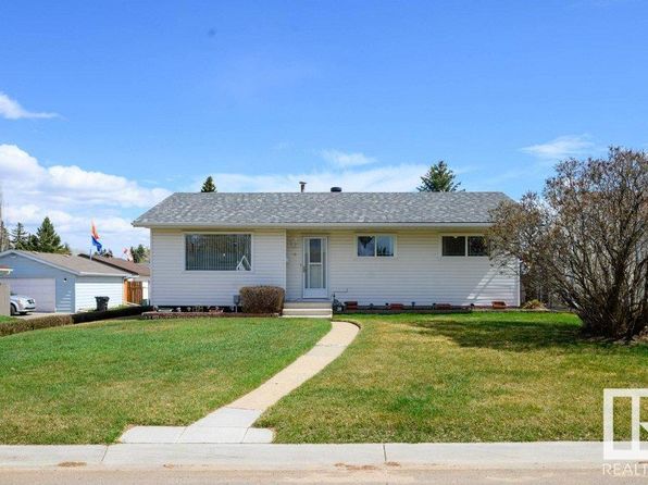 38 Balmoral Dr, Spruce Grove, AB T7X 1C8